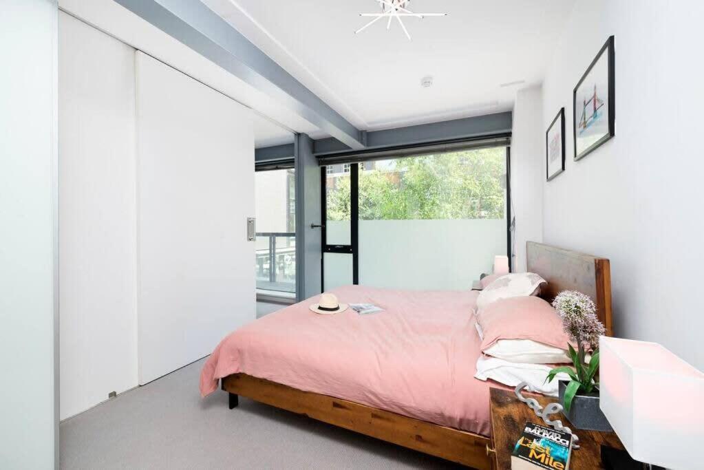 Chic Living In Stratford A Cozy 2br Flat Appartamento Londra